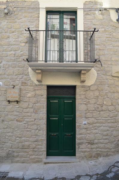 B&B La Casa Di Giulietta Castelmezzano Exterior photo